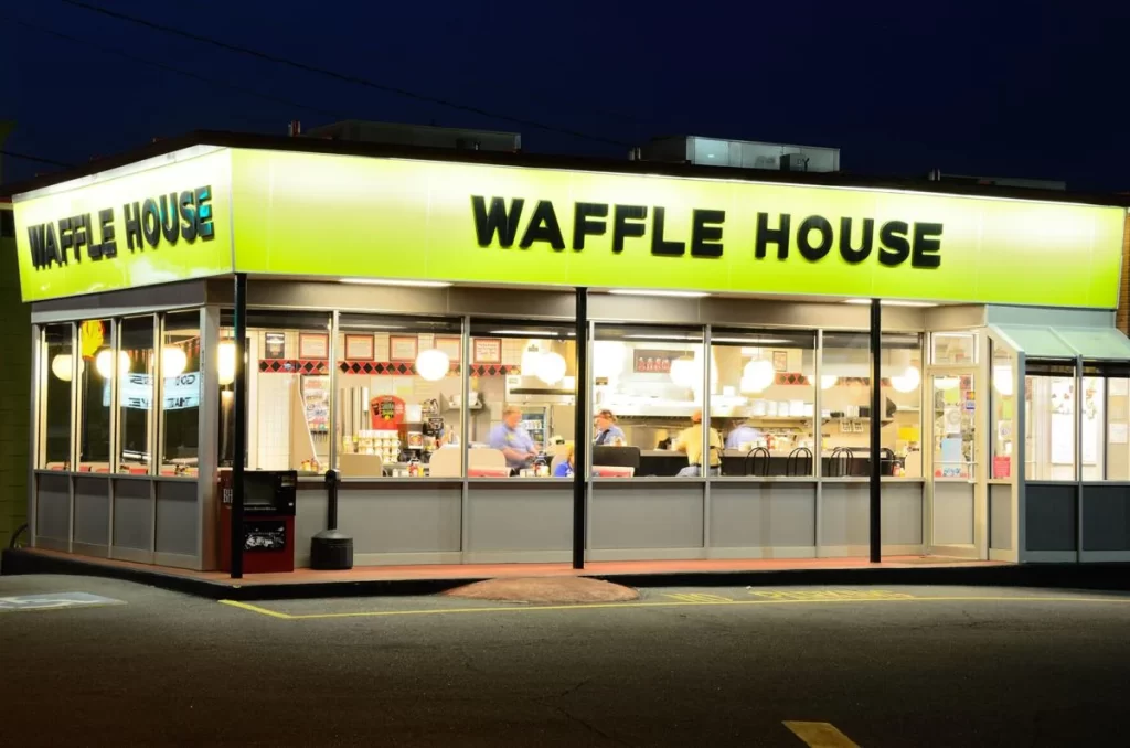 He Sat Down At A Waffle House And Would Not Leave, Then His Bill Came And The Waitress Broke Down…